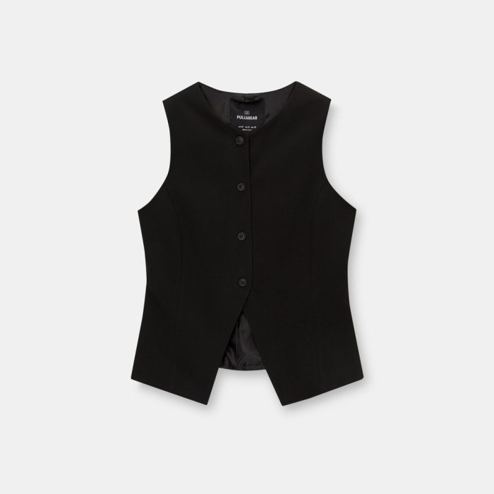 Buttoned vest