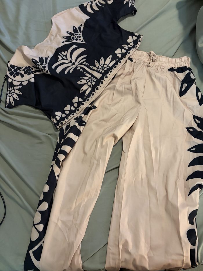 Blk/Crm FLORA