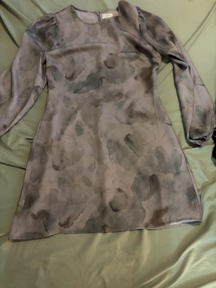 Brown,Grey